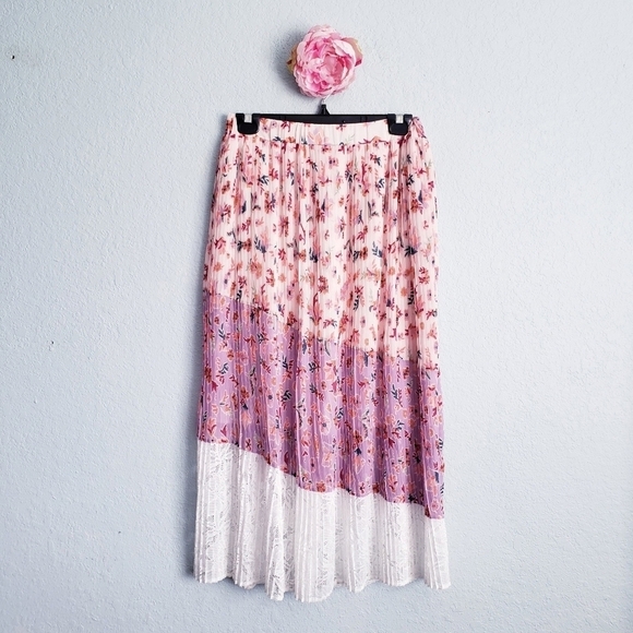 Anthropologie Laia Floral Lace Pleated Midi Skirt - Picture 2 of 8